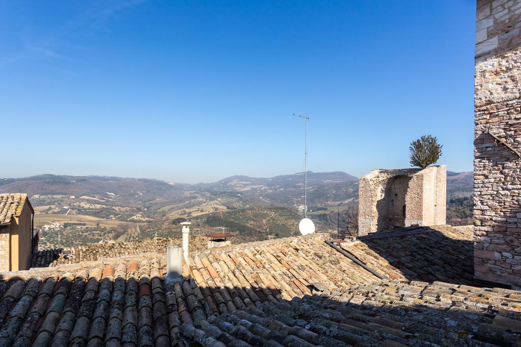 אסיסי Bed And Breakfast A Casa Delle Fate מראה חיצוני תמונה